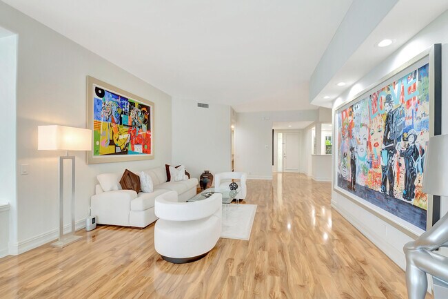 Building Photo - 17565 Ashbourne Ln