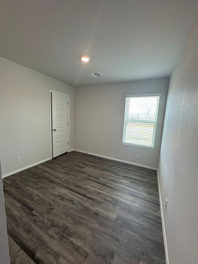 Building Photo - BRAND NEW Four Bedroom | Two Bath Home in ...