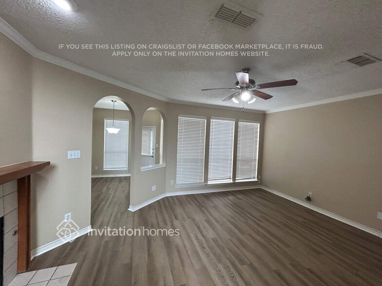 Building Photo - 2908 Olympia Dr