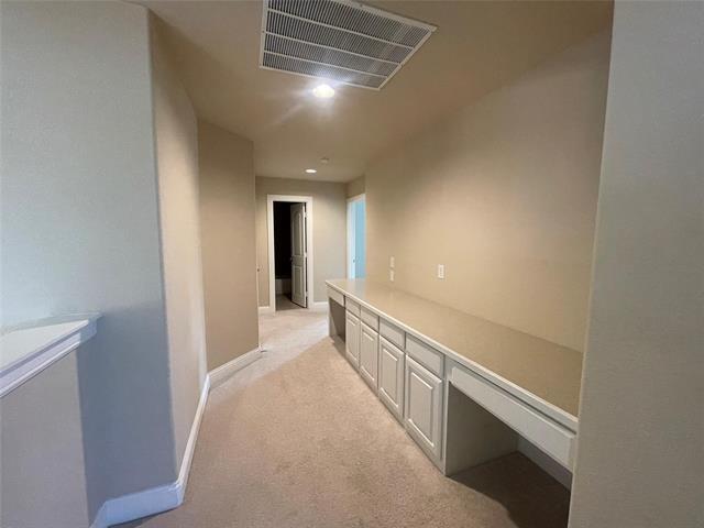 Building Photo - 8705 Verona Dr