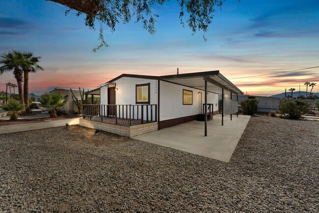 Building Photo - 32520 Westchester Dr