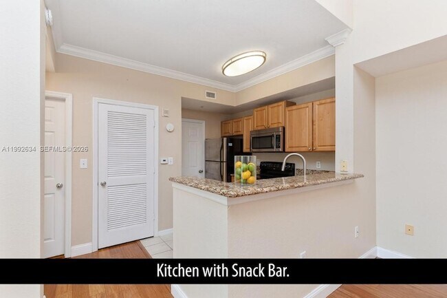 Building Photo - 15125 Michelangelo Blvd