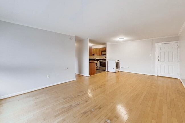 Building Photo - 3107 Naylor Rd