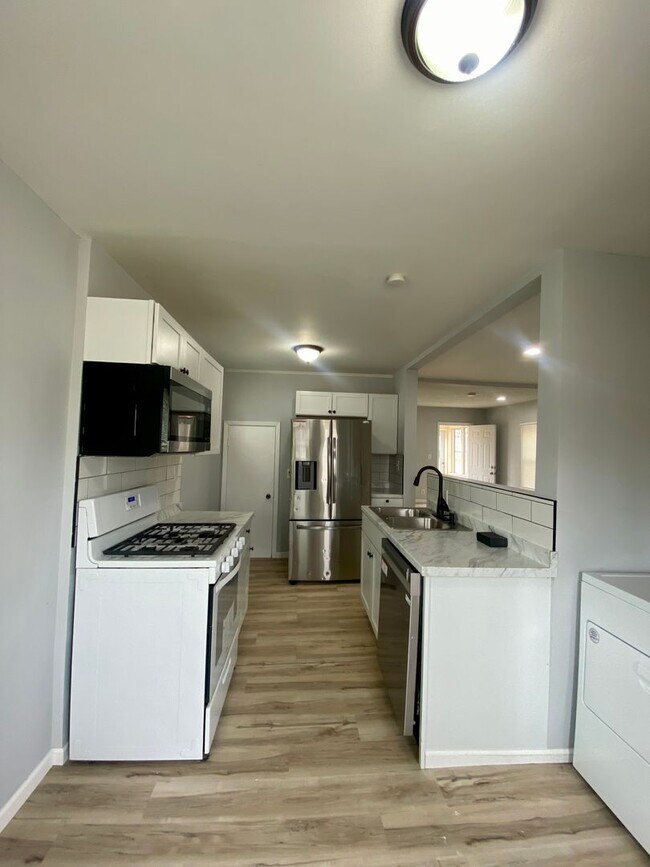 Building Photo - Available Now!