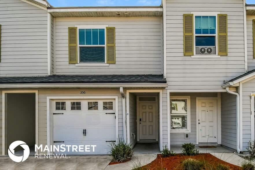 Primary Photo - 556 Eiseman Wy