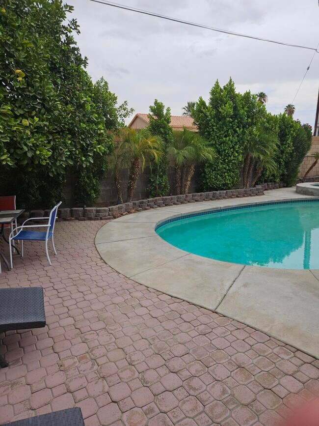 Building Photo - 68520 Risueno Rd