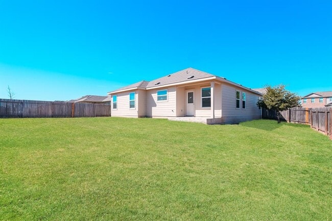 Building Photo - 110 Sophora Dr