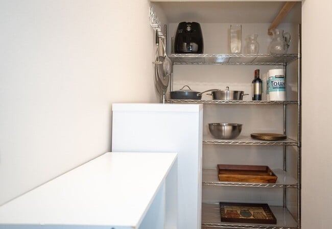 Building Photo - Beautiful Fully Furnished, 3 Bed/2 Bath Kai Ani Village Townhome