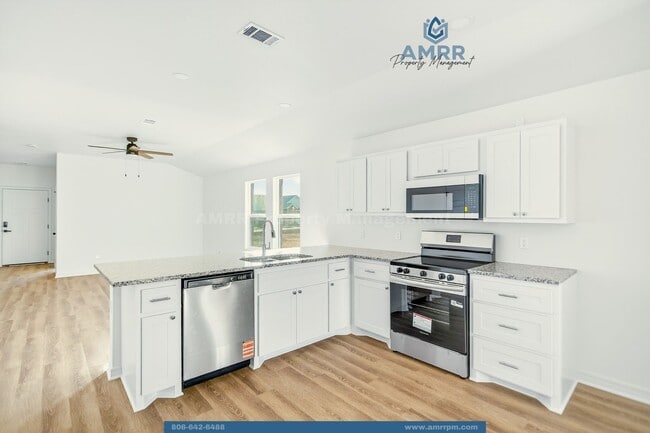 Building Photo - 1401 Sioux Pl