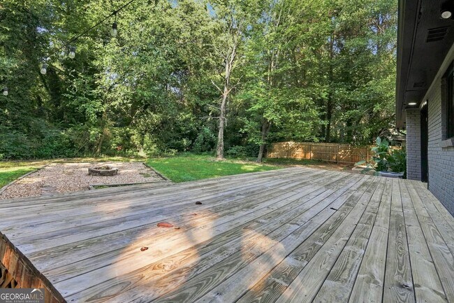 Building Photo - 5012 Tilly Mill Rd