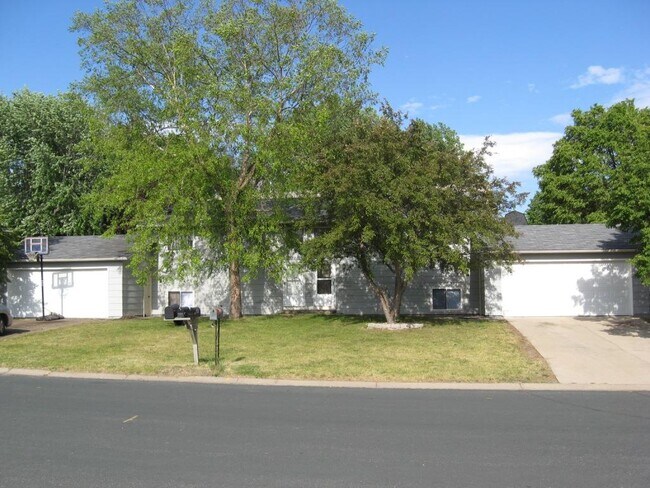 Building Photo - 7291 Bagpipe Blvd