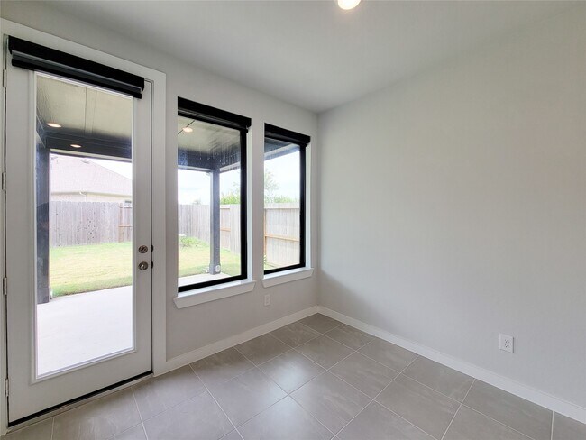 Building Photo - 18206 Summerland Lk Wy