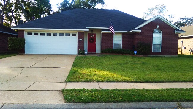 Primary Photo - 1502 Winchester Dr