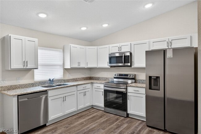 Building Photo - 6056 Pecan Cir