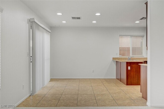 Building Photo - 9947 Corbridge St