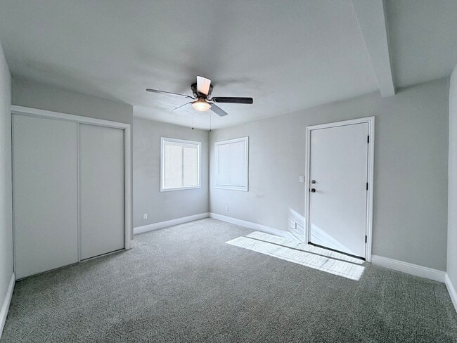 Building Photo - Charming 3-Bedroom Home – Move-In Ready