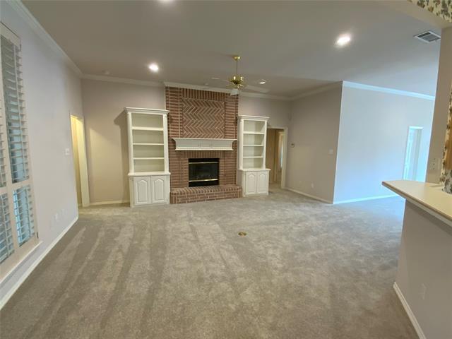 Building Photo - 321 Chantilly Ct