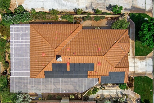 Building Photo - 7 Florentina Dr