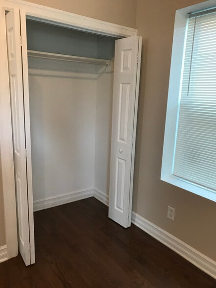 Building Photo - 469 Tacoma Ave