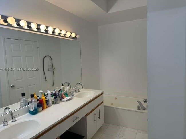 Building Photo - 3400 NE 192 St