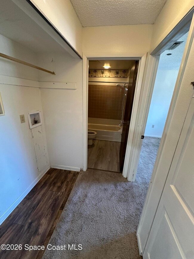 Building Photo - 100 Canebreakers Dr