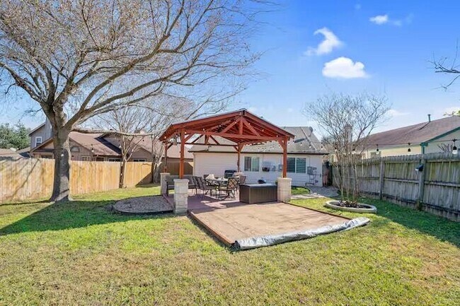 Building Photo - 12922 Widge Dr