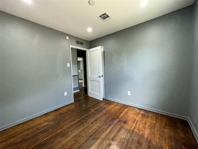 Building Photo - 8227 St Lo Rd