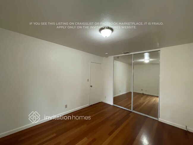 Building Photo - 2875 Georgia Dr