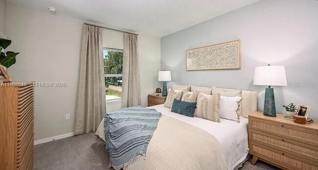 Building Photo - 3010 Skyline Lp