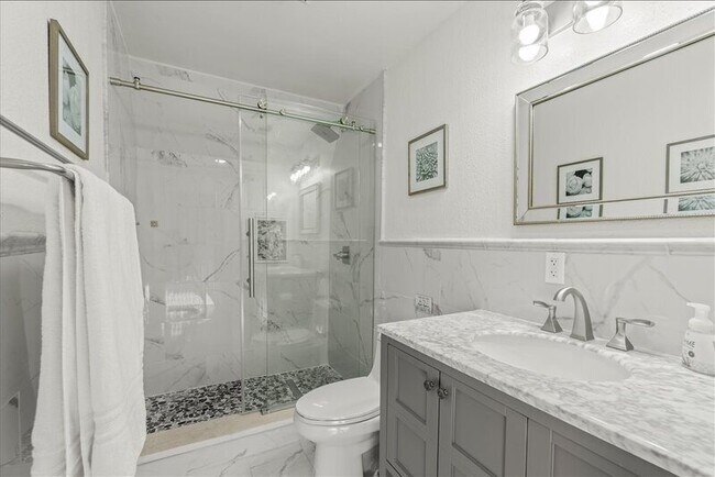 Building Photo - 47 Geysers Rd