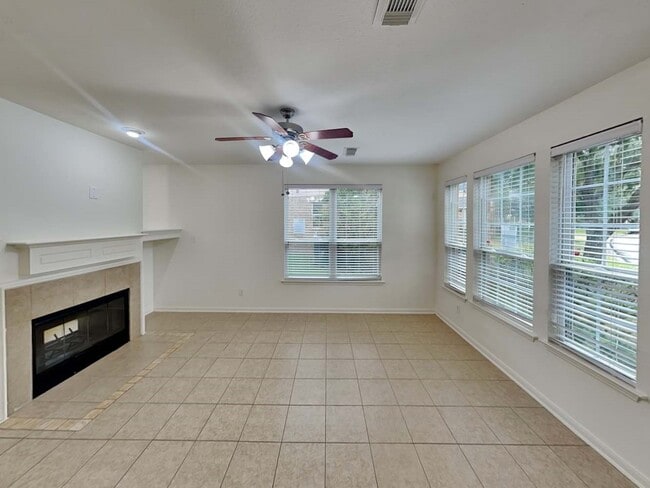 Building Photo - 17247 Marquette Point Ln