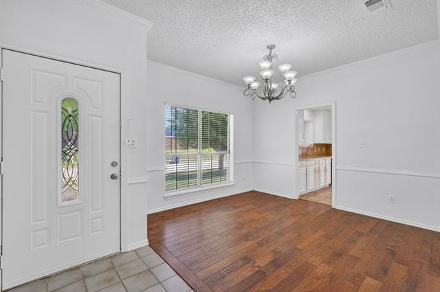 Building Photo - 2403 Ridgevalley Dr