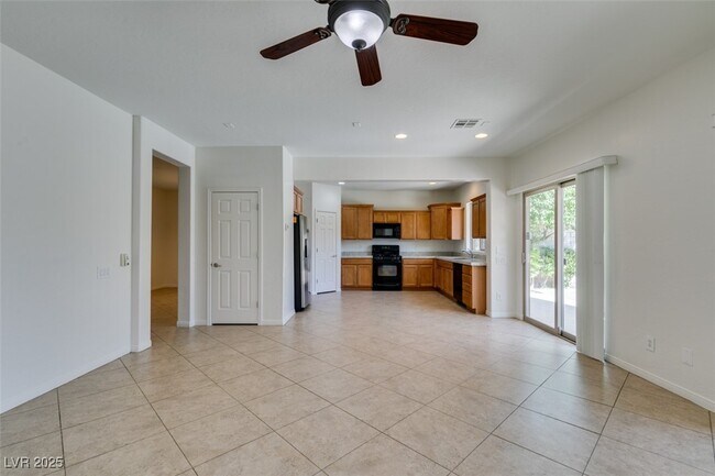 Building Photo - 11933 Orense Dr