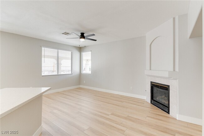 Building Photo - 171 Apache Tear Ct