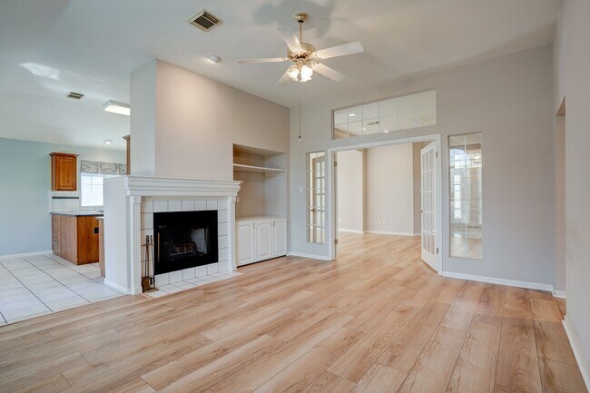Building Photo - 9137 Fainwood Ln
