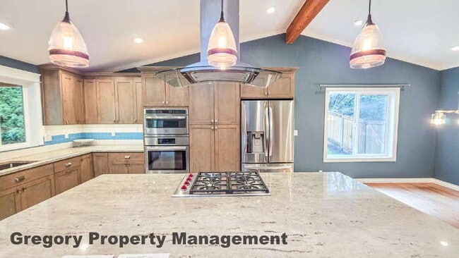 Building Photo - First Time Rental! Newly Remodeled 3bed 2bath Super clean home in top condition. Just under 1 acr...