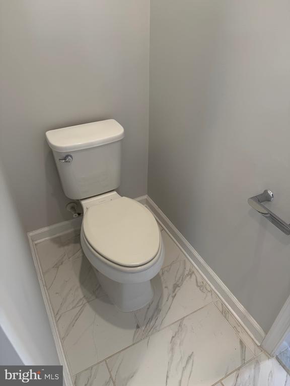 Building Photo - 620 Leigh Wy.