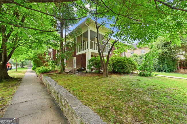 Building Photo - 1500 N Highland Ave NE