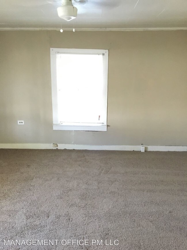 Building Photo - 2 br, 1 bath House - 408 North Broad St