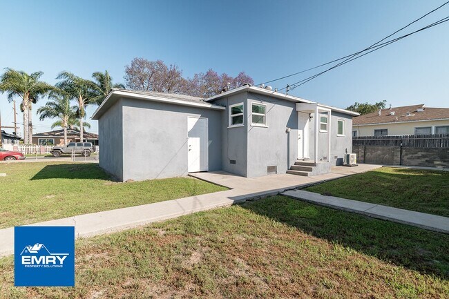 Building Photo - 11609 Lugo Park Ave