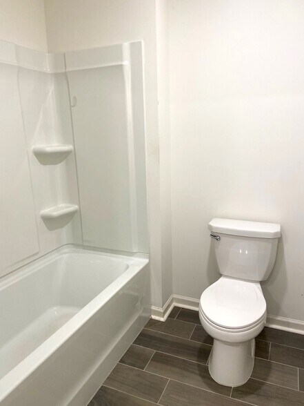 Building Photo - 7044 Turnberry Highlands Cv