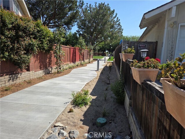 Building Photo - 14671 Kimberly Cir