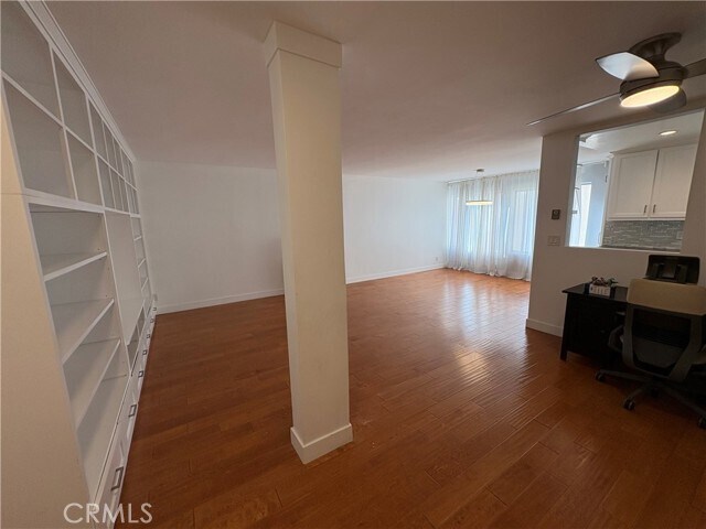 Building Photo - 5625 N Sumner Way