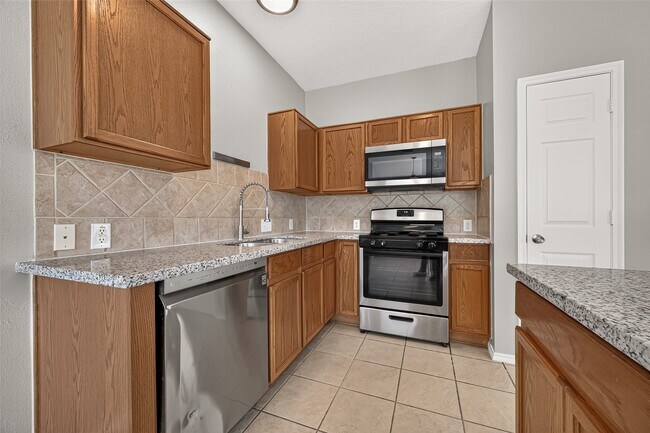 Building Photo - 14922 Sugar Sweet Dr