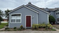 Building Photo - 627 Orchid Dr