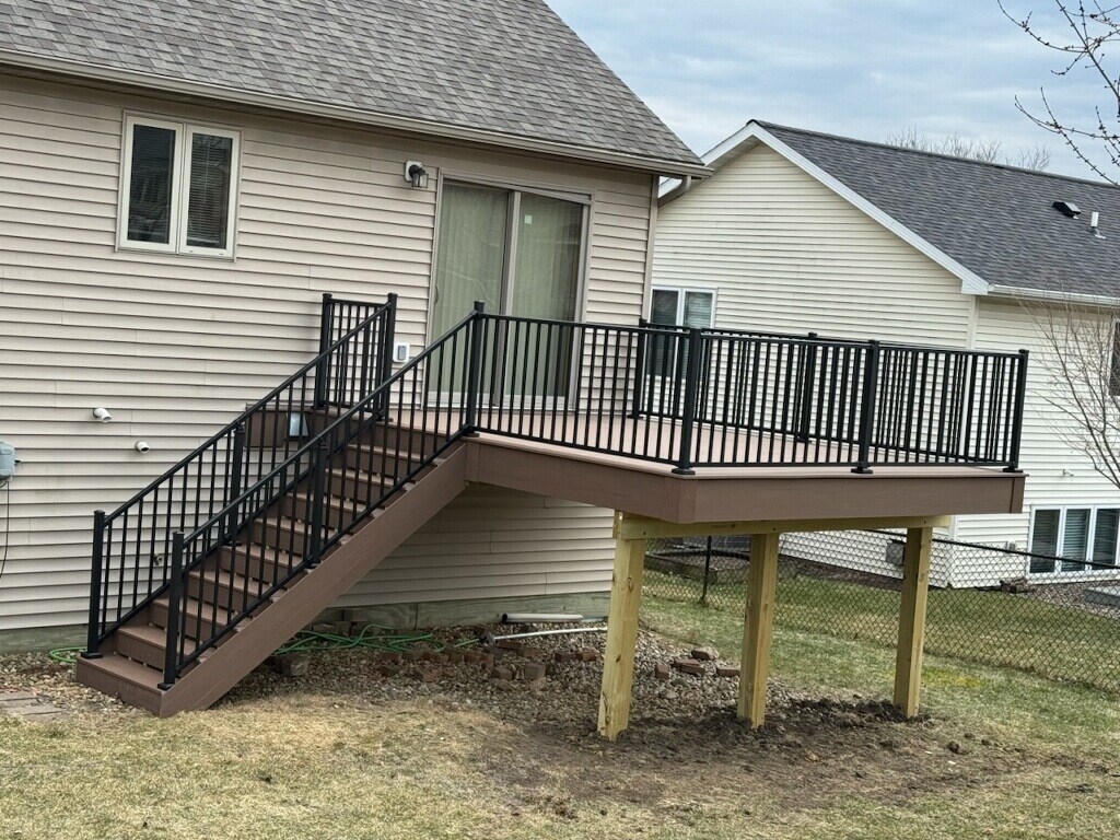 Building Photo - 6251 Fairway Dr NW