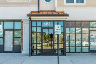 Building Photo - 1420 Ewing Pk Lp