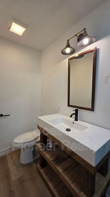 Building Photo - 5420 29th Ave S