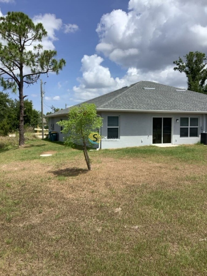 Building Photo - 6166 Allied Ct
