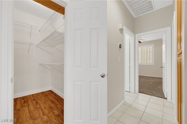 Building Photo - 310 Fancrest St